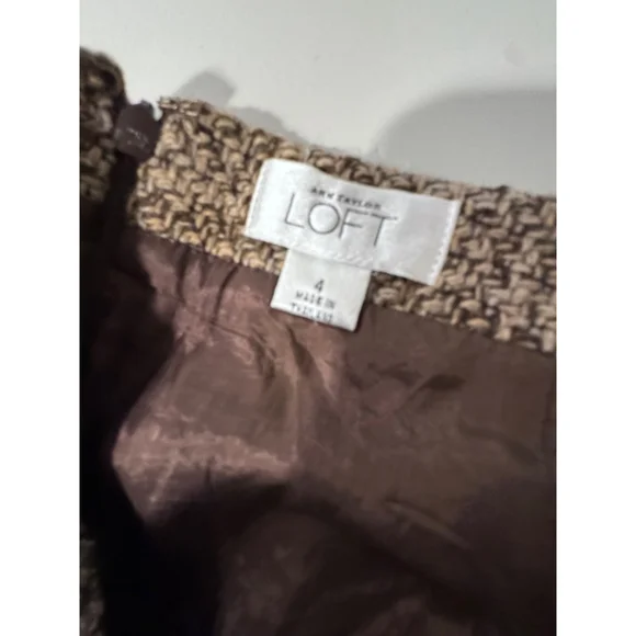 Loft Tweed Wool Blend Skirt Floral Flounce Size 4 Brown Pink - Picture 8 of 9